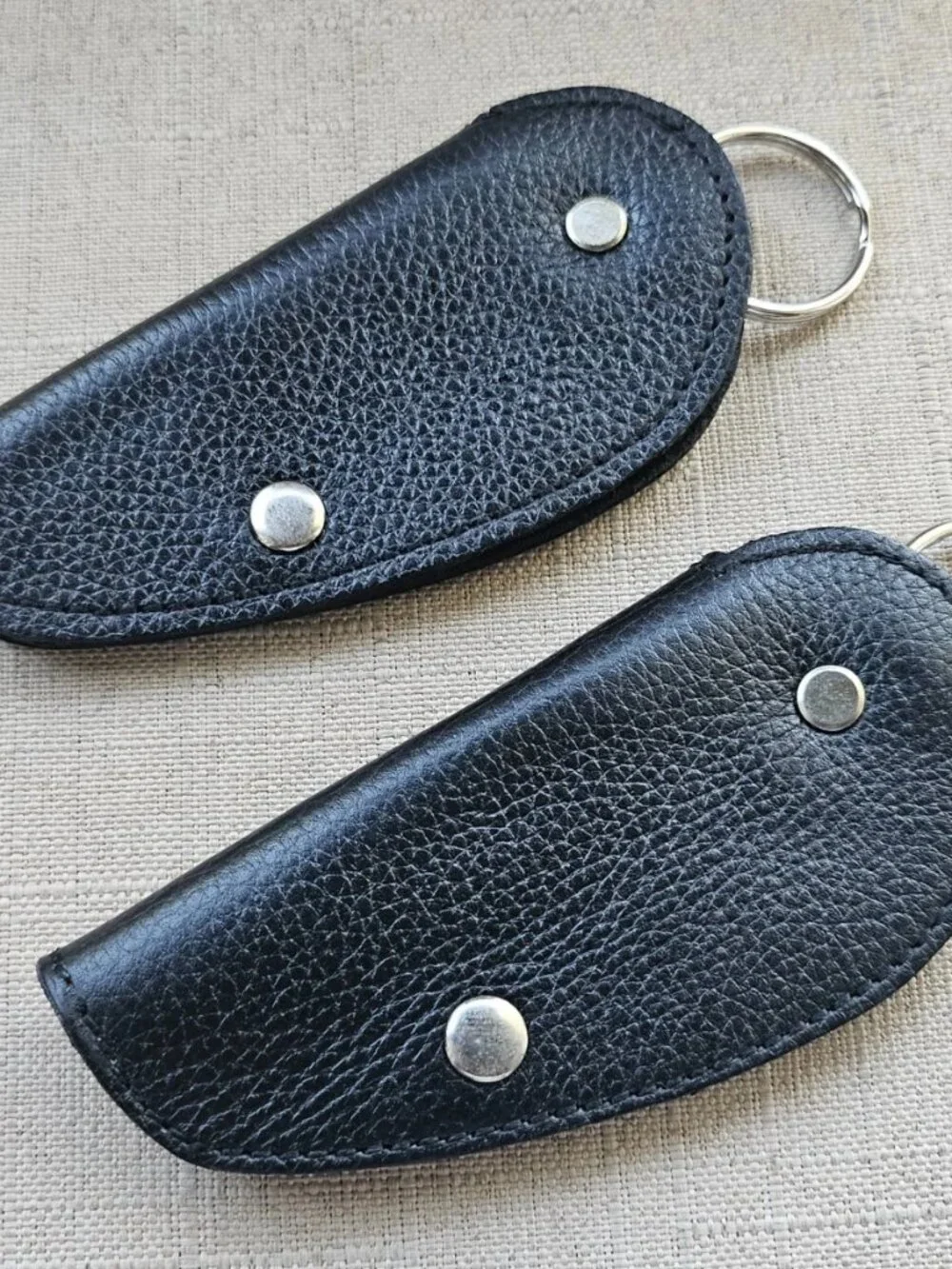 Lot of 2 Key Fob Keychain Black Handmade Genuine Leather Leaf Shape Keys